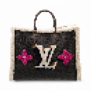 Louis Vuitton OnTheGo Tote Black Leather Shearling